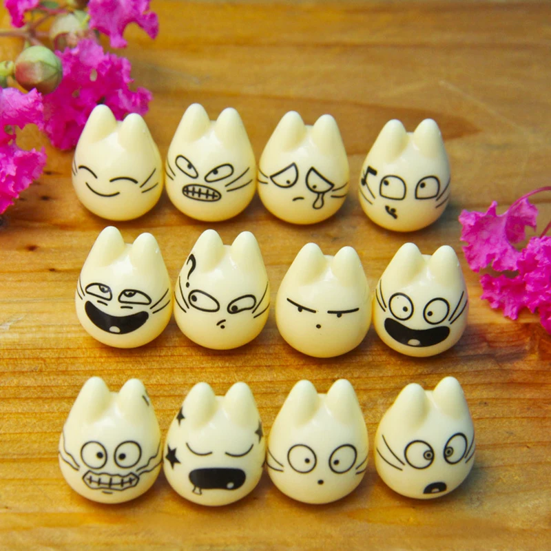 

12pcs/lot Cartoon Action Figures Toy Figurines Model Mini Cute Emoticon Model Miyazaki Toy Totoro Anime Christmas Gifts