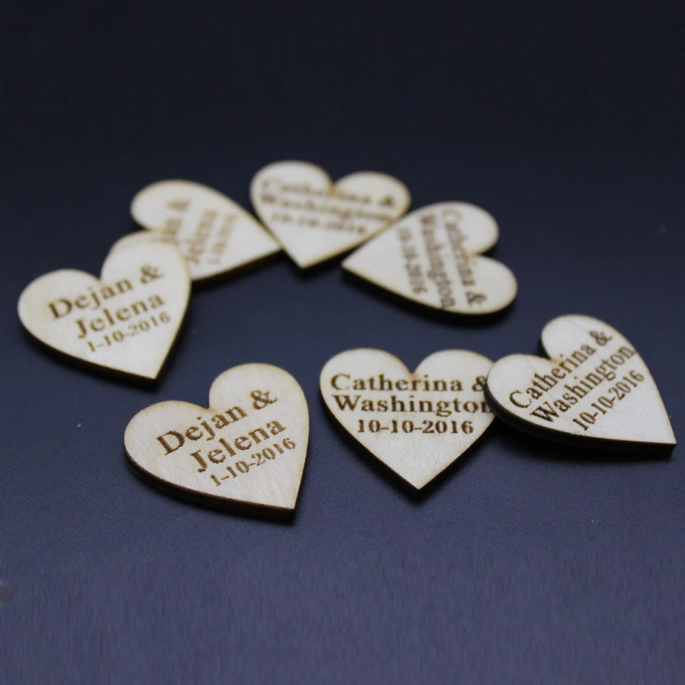 Wooden Wedding Table Cards 60 Pieces Personalized Engraved Wood Hangs Love Heart Centerpieces Wedding Table Decoration Favors Candy Tags