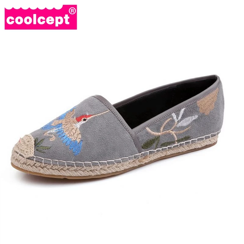 branded flat footwear for ladies