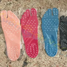 100 пар силиконовых уличных спортивных пляжных подушечек для ног, стельки для детей, водонепроницаемые невидимые Противоскользящие коврики для обуви, мужские накладки для ног