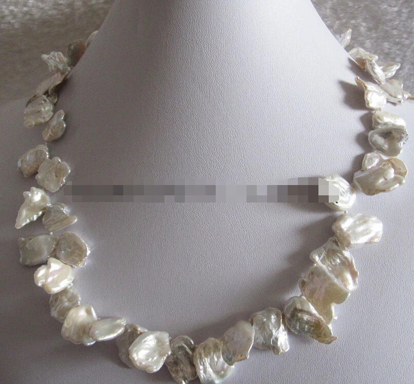 

0822 White Keshi Freshwater Pearl Necklace