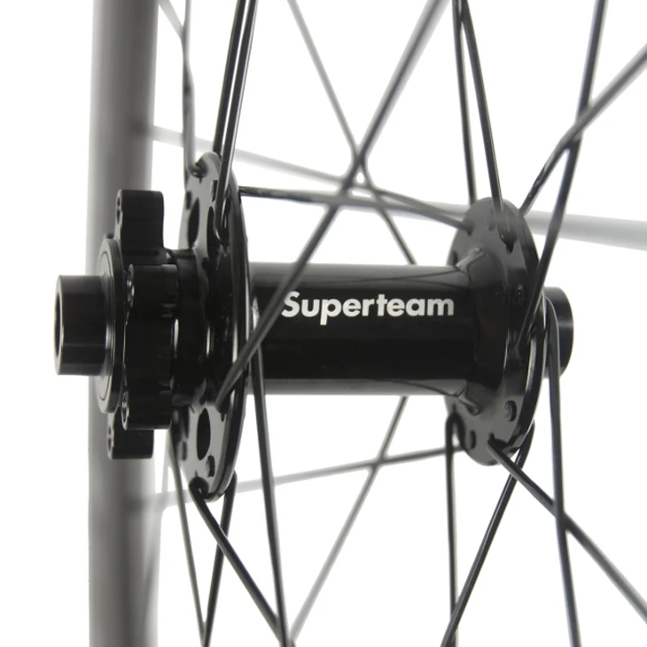 Chinese carbon wheelset