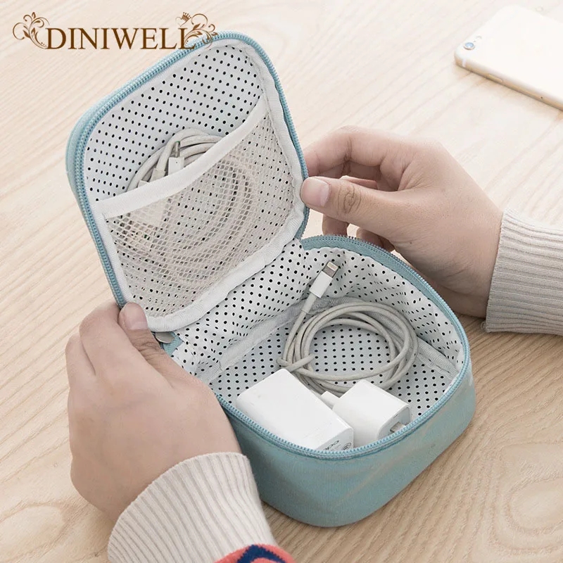 

DINIWELL Polyester Travel Cosmetic Bags Multifunction Organizer for Makeup Data Cable Charger Storage Bag Toiletry Bag For Women