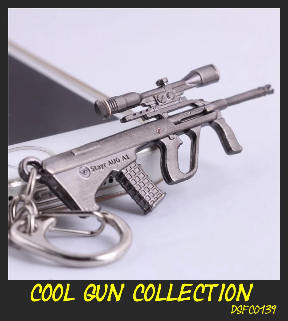 

[Cross Fire] Mini Gun Key Rings Steyr AUG A1 Rifle Model Keychains Fashion Weapon Men's Cool Game Accessory Cheap Wholesale
