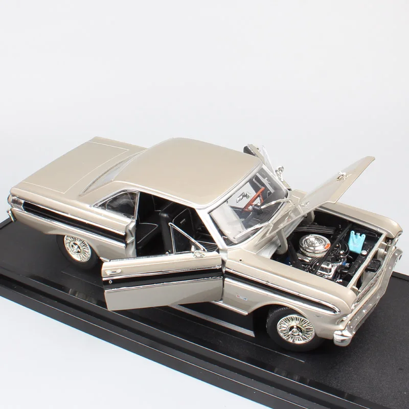 1:18 Масштаб классический ретро дорожный знак 1964 FORD FALCON Sprint hardtop Diecasts& Toy Vehicles модели автомобилей Коллекция игрушек для мальчиков