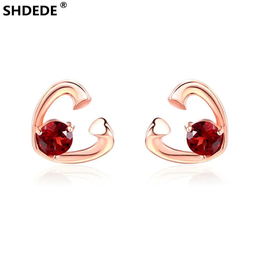 

SHDEDE S925 sterling silver light luxury treasure heart-shaped exquisite design of natural red garnet Fine Earrings