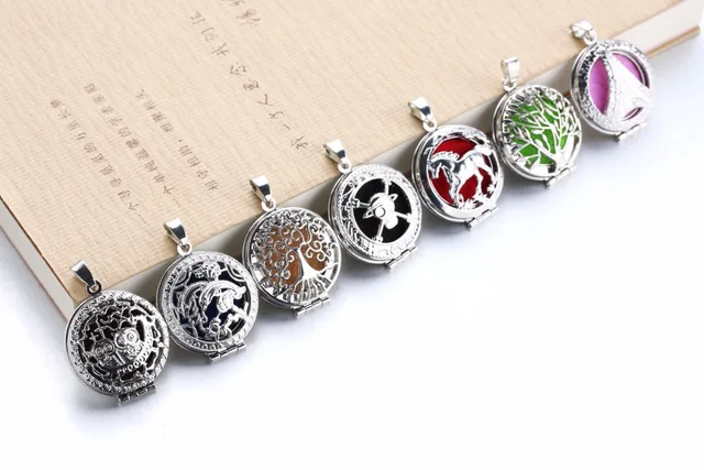 Horse Shaped Perfume Locket - Image 6