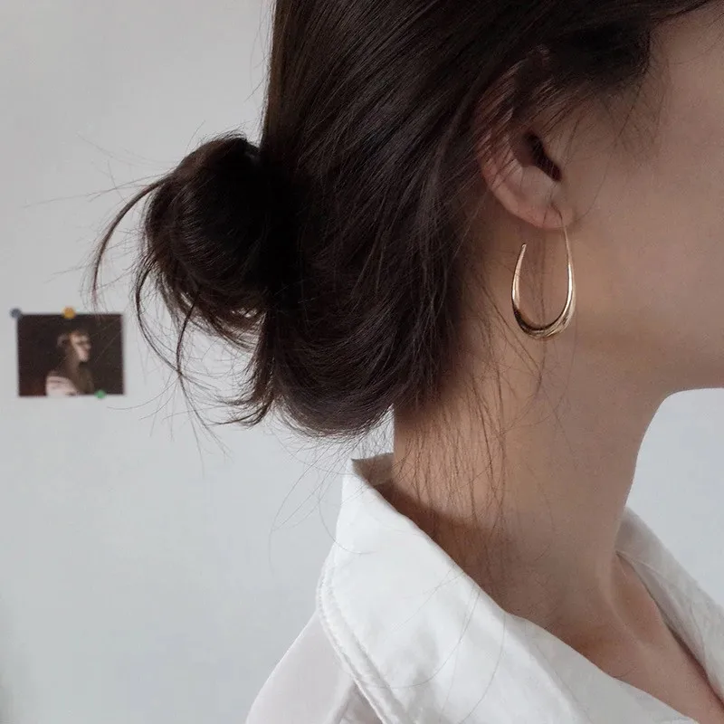

Korean Fashion Silver Gold Geometric Oval Drop Earrings for Women Accessories Vintage Earrings Minimalist Jewelry