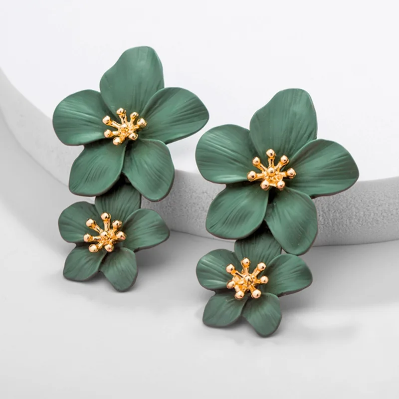 New Romantic Stoving Varnish Long Flower Drop Earrings For Women Lady's Elegant Yellow Green Flower Statement Earring