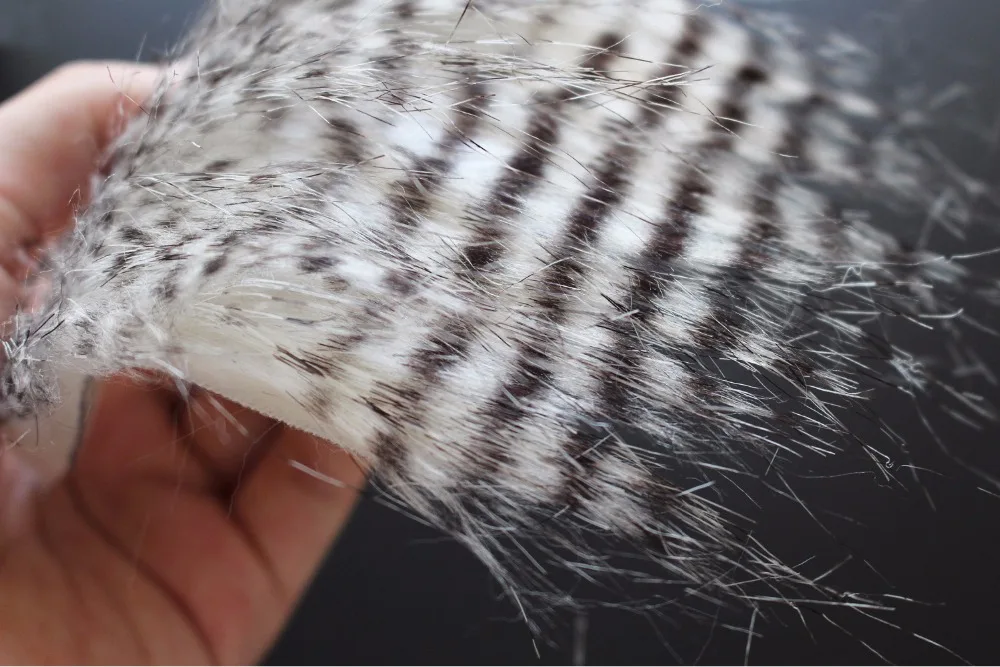 Tigofly 4 шт. 8 см X 8 см Furabou ремесло мех белый серый Barred цвета синтетическое волокно стример хвост крыло Fly рыболовные связывающие материалы