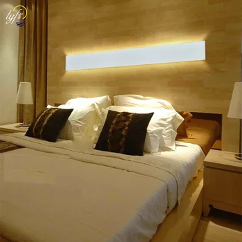 

LED Aluminum 6W White /Black Indoor IP44 LED Wall Lamp 24cm cool White mirror light AC85-265V Y-32