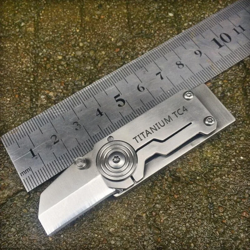 3056