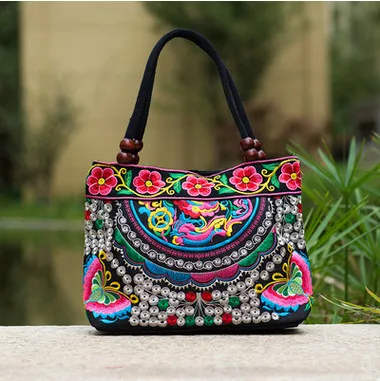 New Fashion Bohemian Women' handbag!New nice Embroidered Lady bags national trend handbag embroidered embroidery Lady carry bag