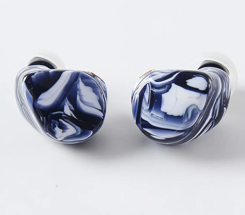 

MaGaosi MGS-401 4BA Drive Unit In Ear Earphone 4 Balanced Armature HIFI In Ear Monitoring Earphone Detachable MMCX Cable