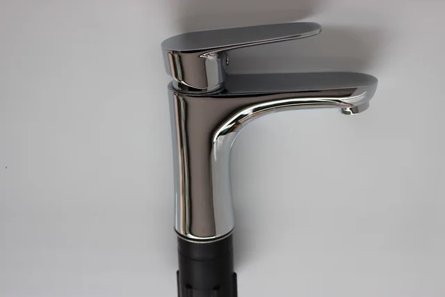 $US $270.00  [Enterprise] Central Purchasing Single lever basin faucet hot and cold copper faucet basin full bat