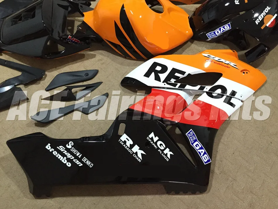 CBR1000RR  04-05 (168)