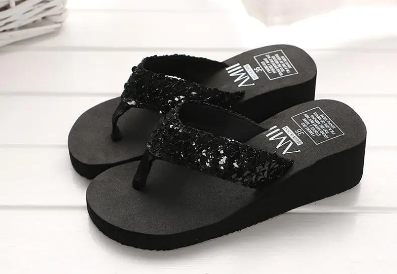 Для Девочек Вьетнамки Тапочки Брендовая обувь пайетки Дизайн тапочки летние EVA утолщаются подошва Босоножки на плоской подошве домашняя обувь#33 - Цвет: Черный