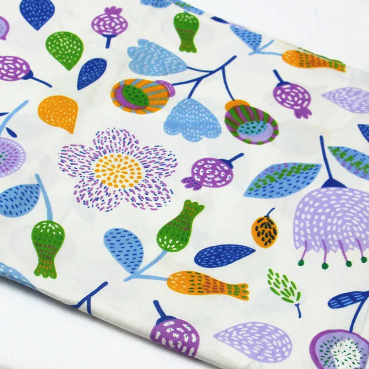 Ткань в стиле пэчворк с цветочным принтом диаметром 50x160 см | Дом и сад