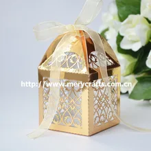 Китай производитель вечерние поставки Свадебные сувениры лазерная резка филигранная Свадебная Сувенирная Коробка с свободная лента Резные узоры