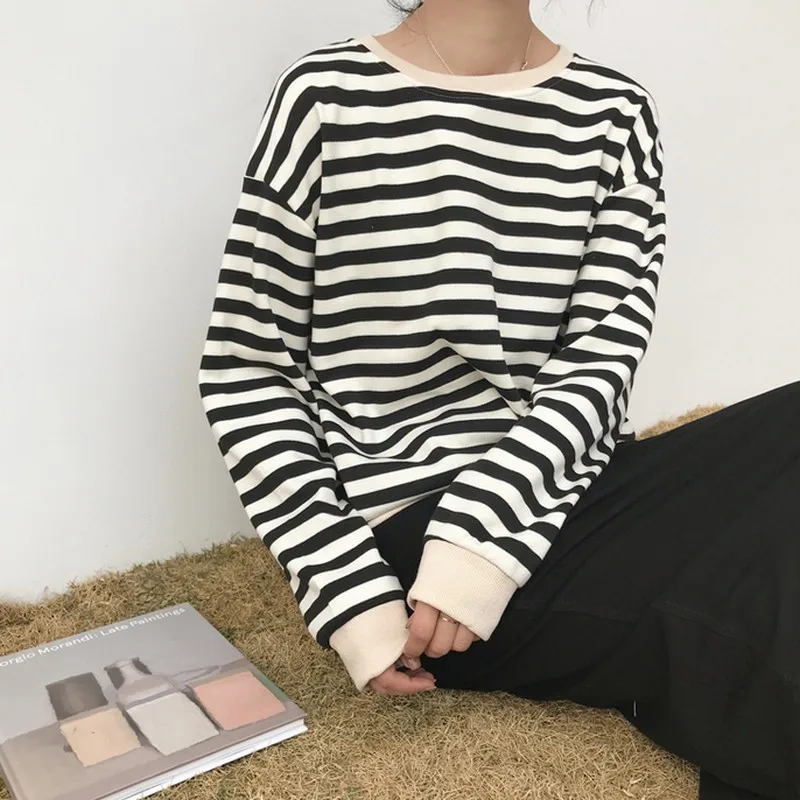 Black white stripes Корейский Свободный пуловер с круглым вырезом в полоску, свитер для женщин, Повседневная Уличная толстовка, женские весенние толстовки - Цвет: Black white stripes