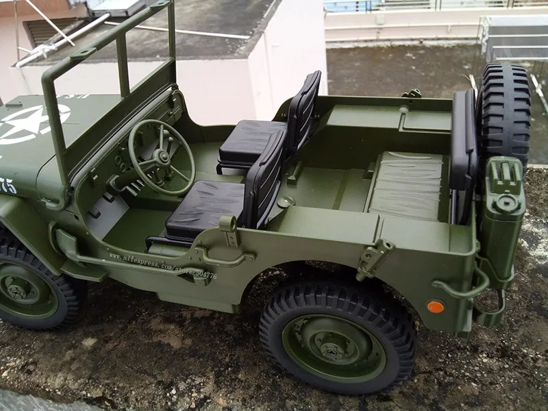 Модель: 10 радиоуправляемых автомобилей масштаб 1/10 4x4 с приводным валом