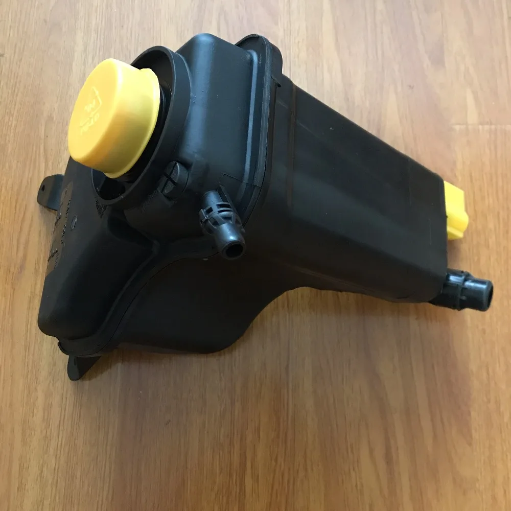 Expansion Tank Coolant Overflow Bottle For BMW E82 E93 E92 E90 E91 E84