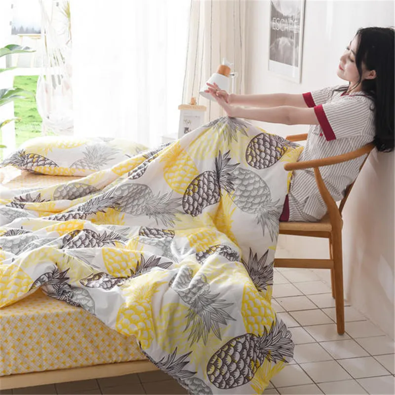 

Big Pineapple Printing Cotton Summer Air Conditioner Cool Thin Quilt Washed Comfortable Home Textile Bedding Comforters Duvets