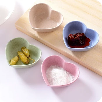 

1Pc Love Heart Shape Baby Kids Dish Bowl Wheat Straw Soy Sauce Dish Rice Bowl Plate Sub Plate Japanese Tableware Food Container