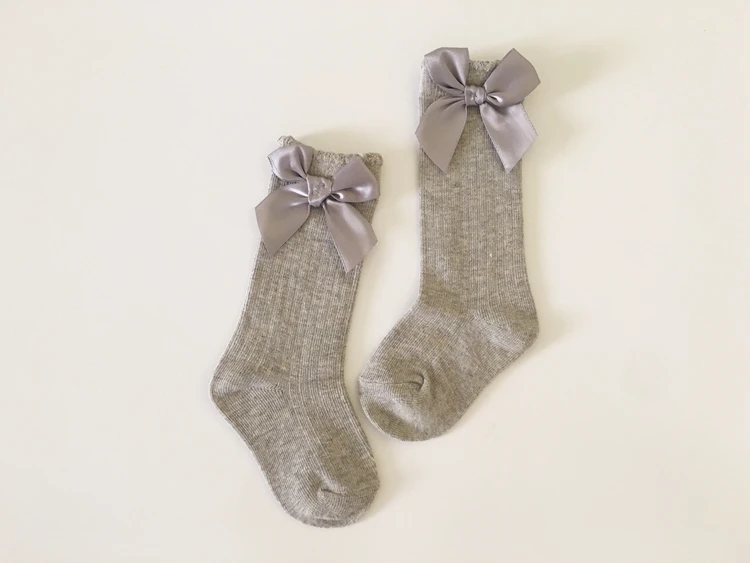 Носки для девочек милые и симпатичные носки принцессы до колена с бантиками для девочек длинные теплые носки для детей 0-4 лет
