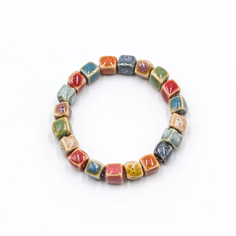 Humble Hilo Bracelet artisanal multicolore en perles en céramique
