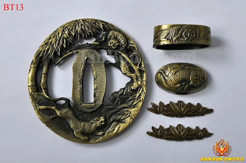 Blade Parts & Supplies New Tiger Menuki Alloy for Japanese Samurai