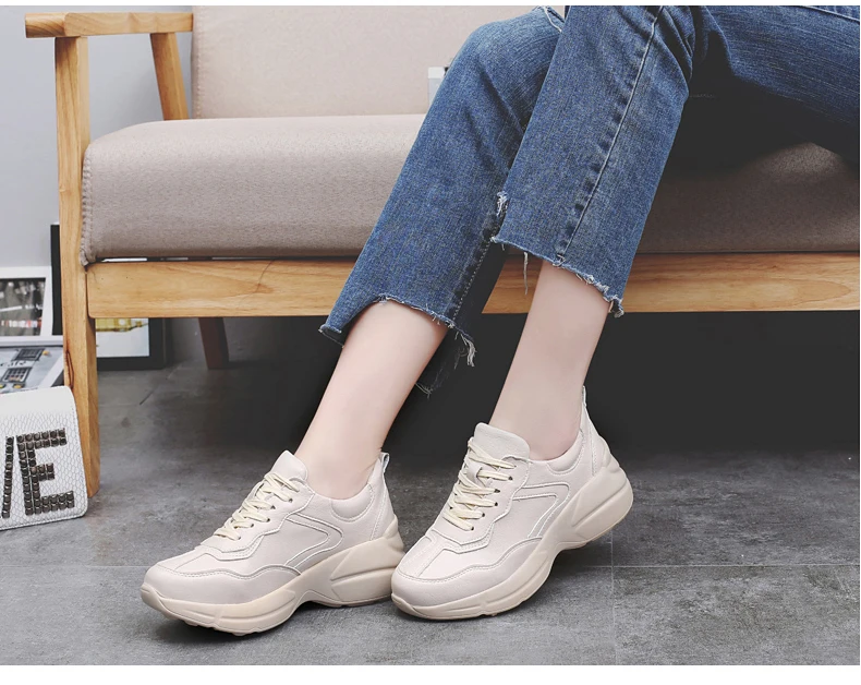 White running shoes (18)