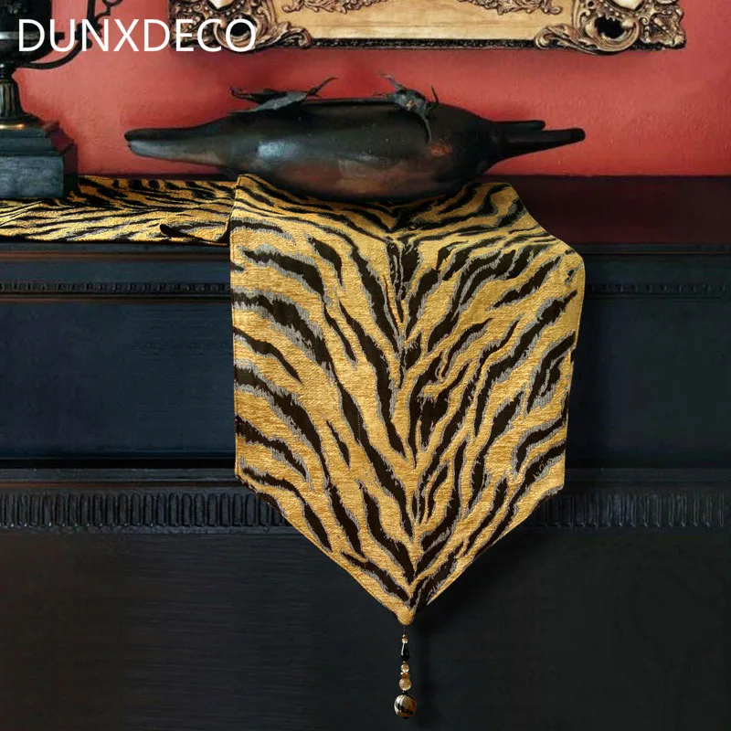 DUNXDECO Table Runner Party Dinner Tablecloth Cover Fabric Modern Tiger
