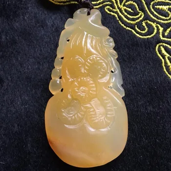 

Natural Huanglong jade gourd pendant meaning longevity