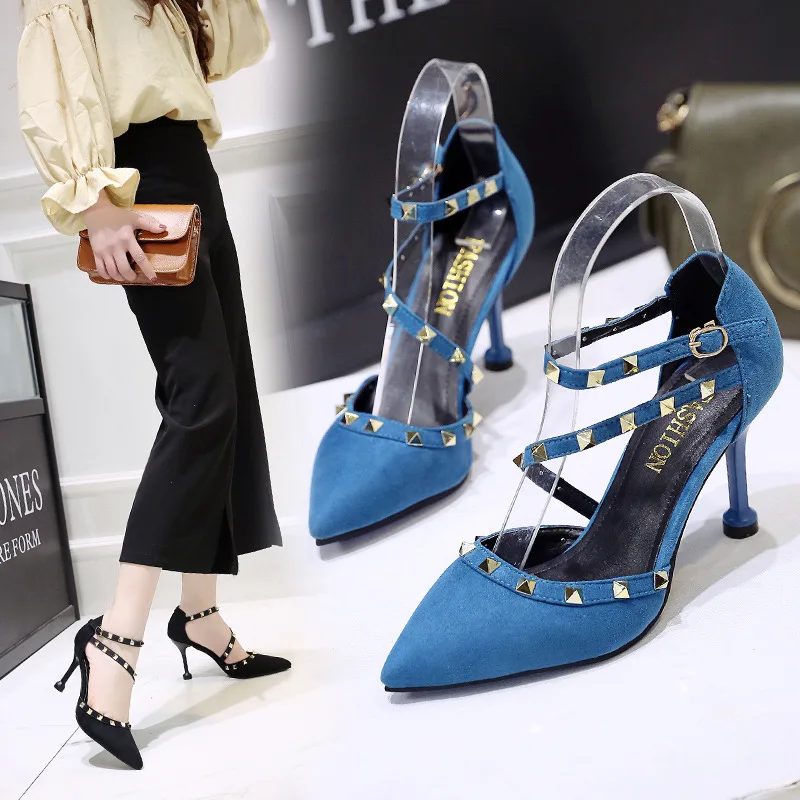 

Clear HEELS SANDALS