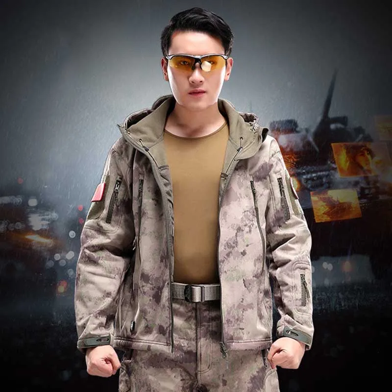 

2019 Wholesale Men Waterproof Windbreaker Lurker Softshell Military Jacket Outdoor Sports Hiking Hunting Tactical Jacket