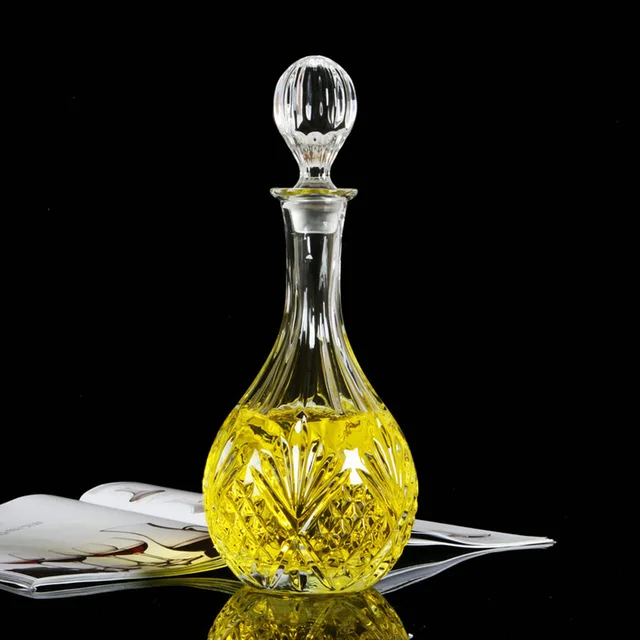 860ml Clear Lead Free Glass Round Shape Wine Decanter Whiskey Liquor