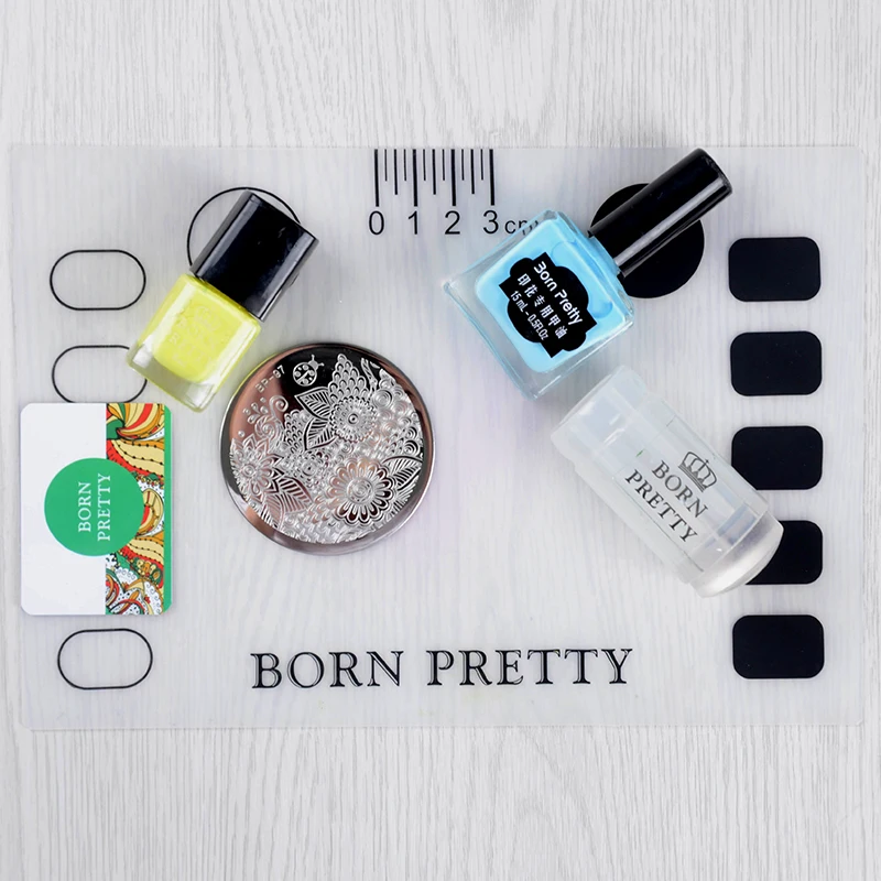 

1Pc BORN PRETTY Silicone Stamping Mat Foldable Washable Pad with Box Nail Art Tool 21*15cm