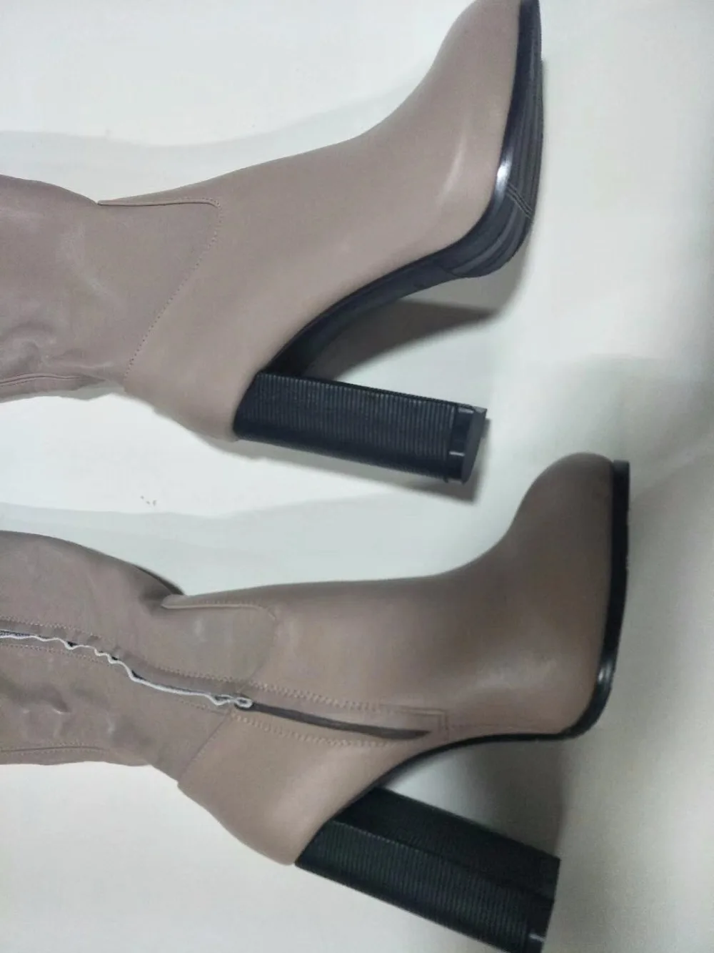 Silla линейки; коллекция года; женские эластичные ботфорты из натуральной кожи; пикантные эластичные сапоги с круглым носком на высоком каблуке