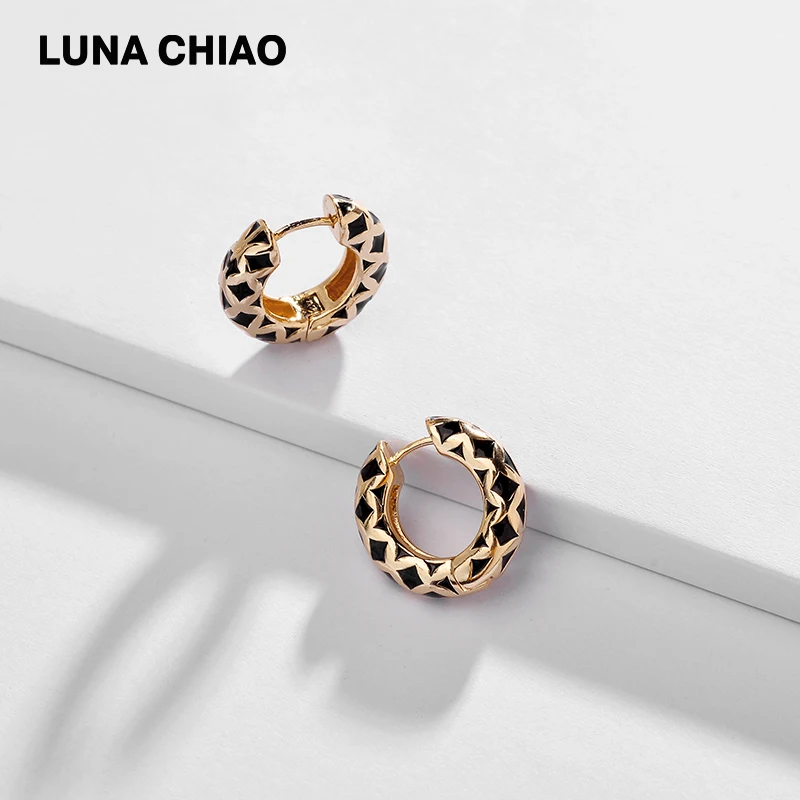 LUNA CHIAO Bijoux аксессуары ювелирные изделия оптом эмалированные медные серьги-кольца мини-кафф для женщин