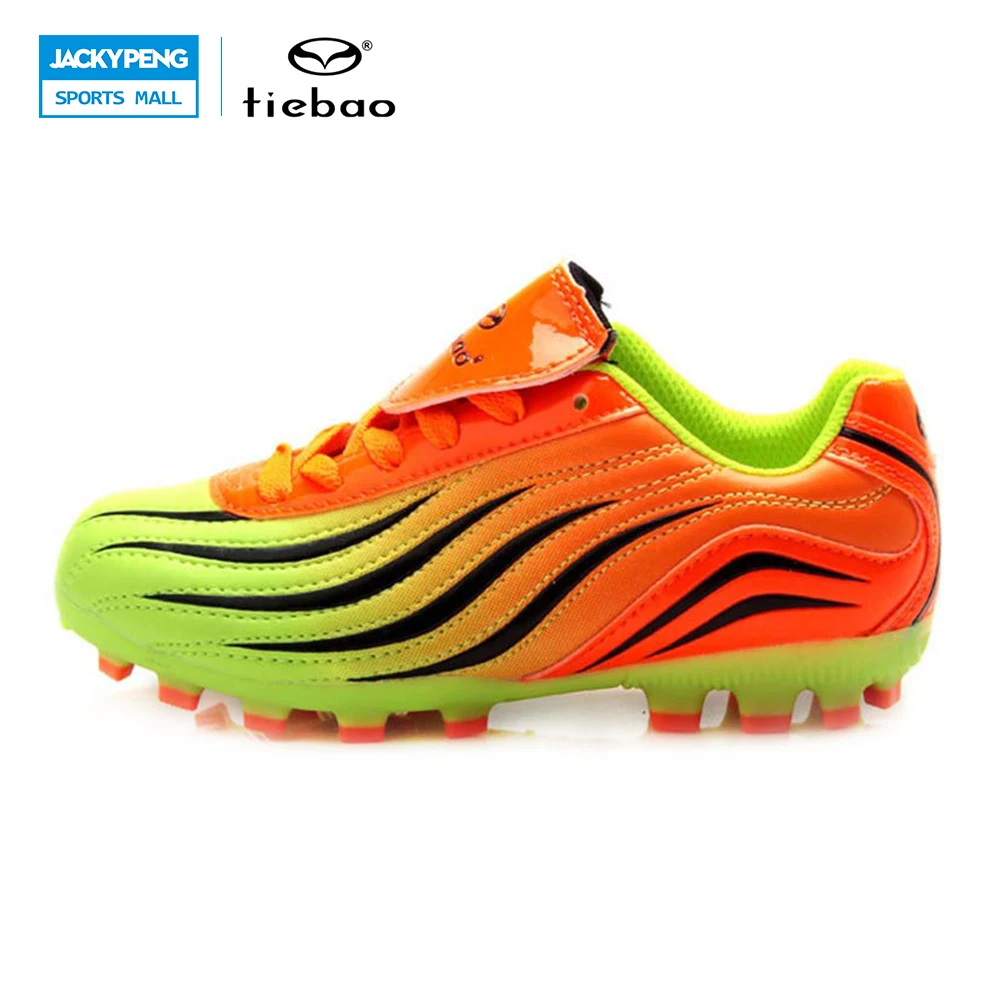 training soccer shoes