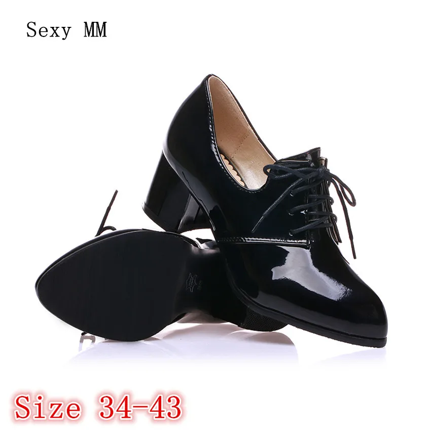 wide width oxford heels