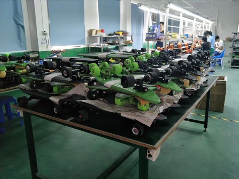 Cheap 4 wheels electric skateboard Single or double drive electric scooter Ultralight portable electric scooter Remote hoverboard 15 Cheap 4 wheels electric skateboard Single or double drive electric scooter Ultralight portable electric scooter Remote hoverboard 15