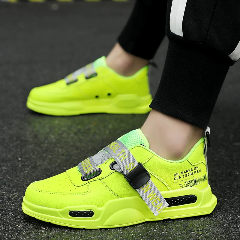 

Men's Sports Casual Shoes Korean Version Trend Lightweight Comfortable Inside Breathable Non-slip Adult Men's Fashion Sneakers
