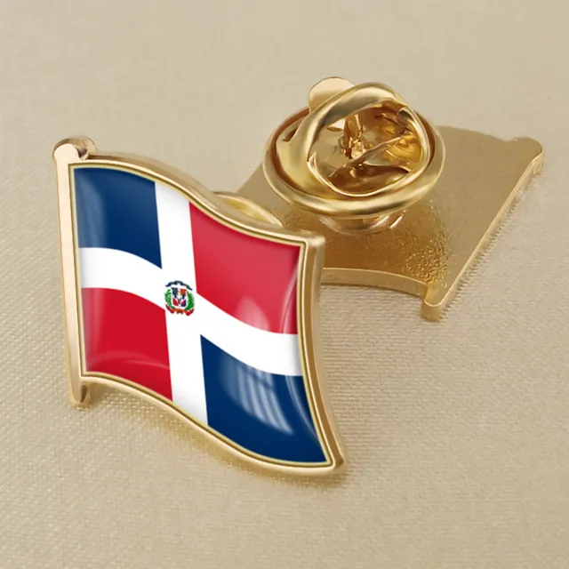 Dominican republic coat of arms pin