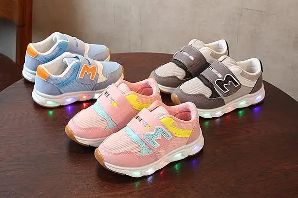 

AI LIANG Glowing Sneakers Children shoes kids Led Shoes With Light up LED Slipper Boys girls baby shoes Luminous sneakers