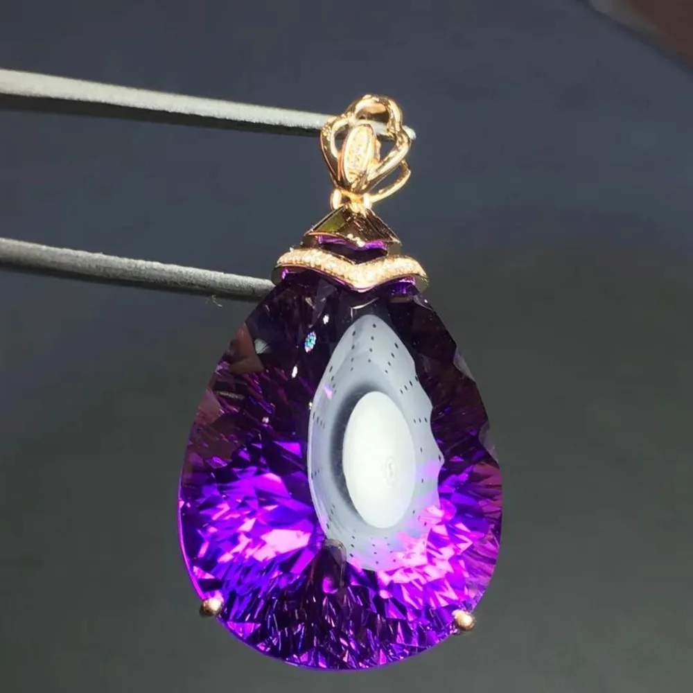 

Natural all clear Amethyst,18K rose gold match natural diamond,Bare stone 32ct,Bare stone specification 26.8*17.8mm