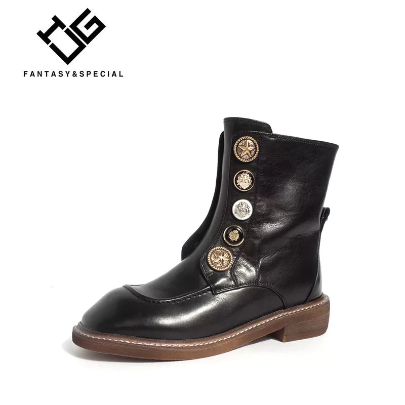 

IGU Ankle Boots Flats Women Genuine Leather Punk Metal New Fashion European Style Black Martin Boots Woman Shoes Botas Mujer