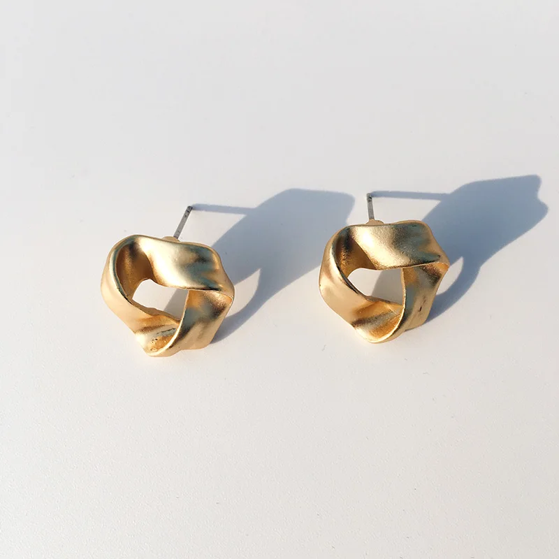 Western style Ear Personality Studs Earrings For Woemn Metal Round Shaped Earing Charm Punk Girls Romantic Fashion Accessories | Украшения