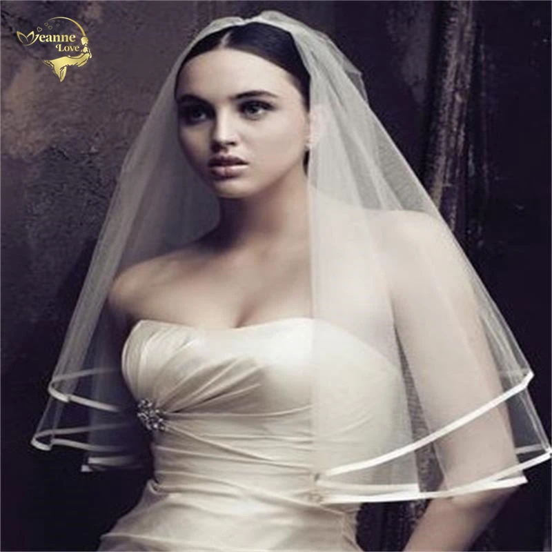 

Wedding Accessories Cheap Short Veil Wholesale Simple Wedding Veil Bridal Accessories White Ivory With Comb ACCESSORIES OV1001